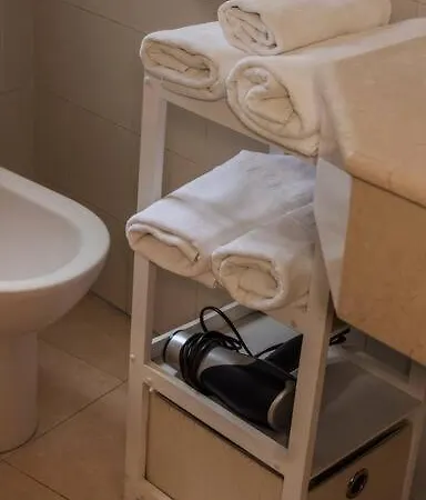 Fernando Colon En Casco Historico קורדובה